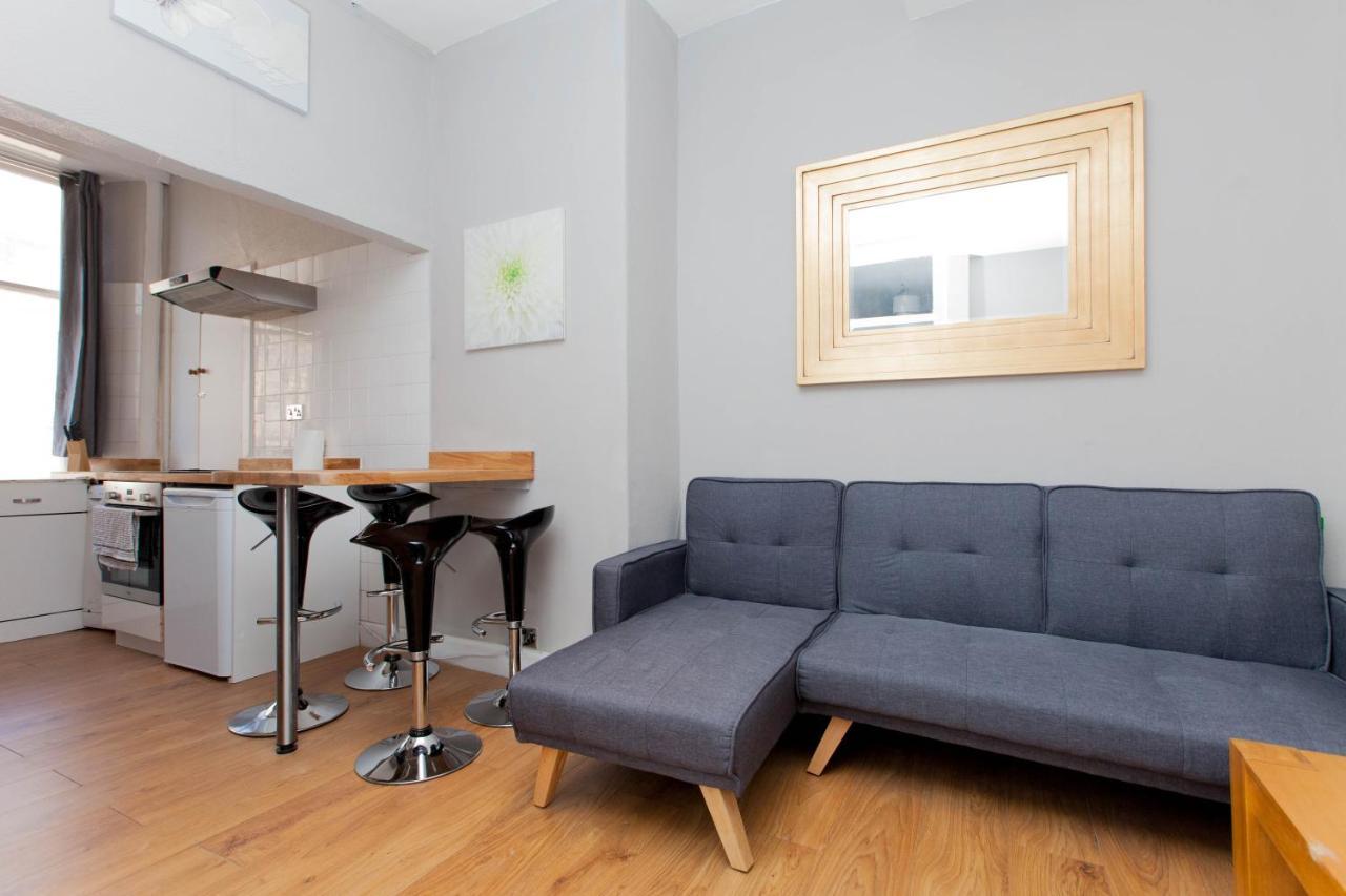 Bright & Homely City Centre Apartment Near Holyrood 爱丁堡 外观 照片